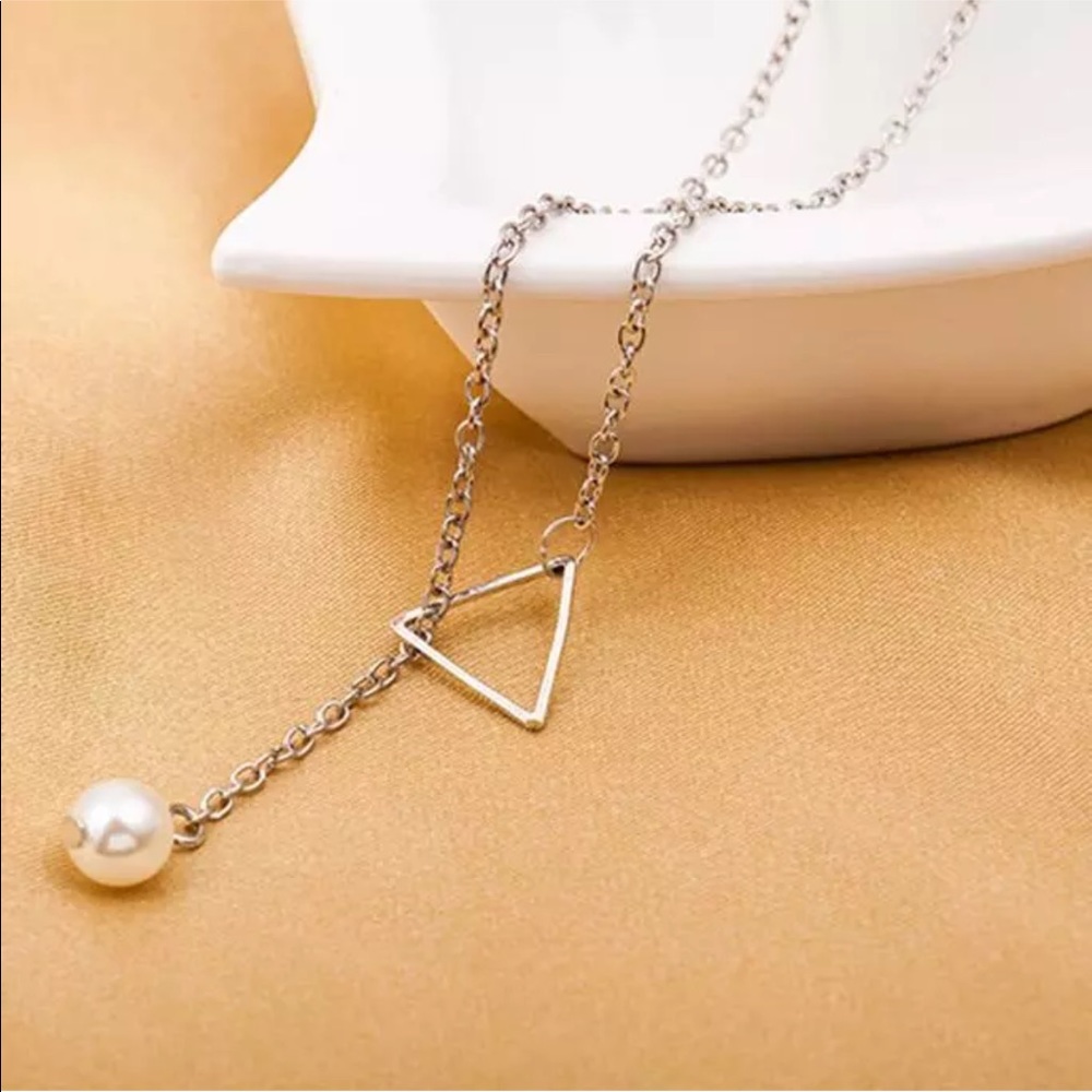 5/$25 Silver long sweater necklace triangle pearl