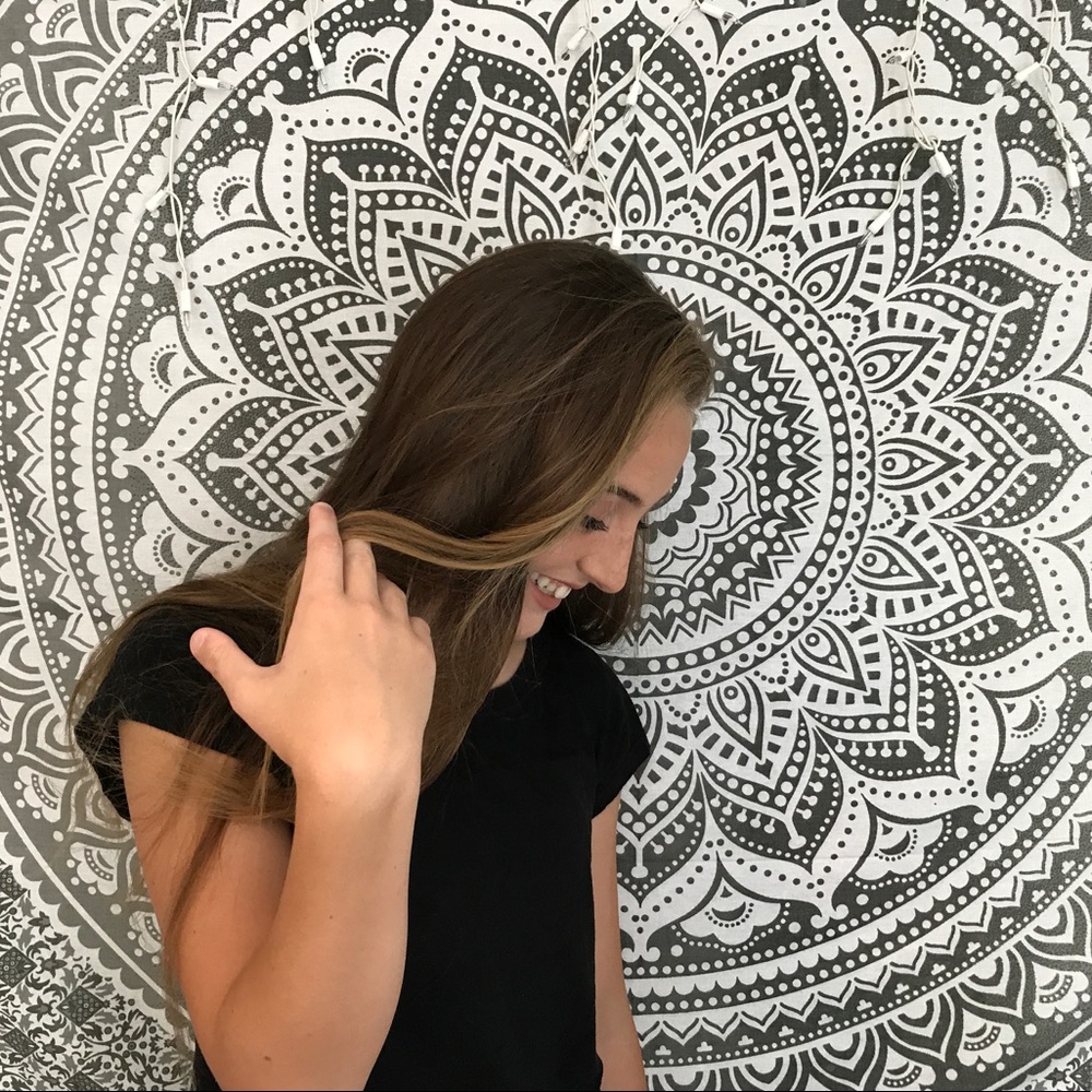 Meet your Posher, Brooke