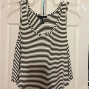 Green stripped crop top