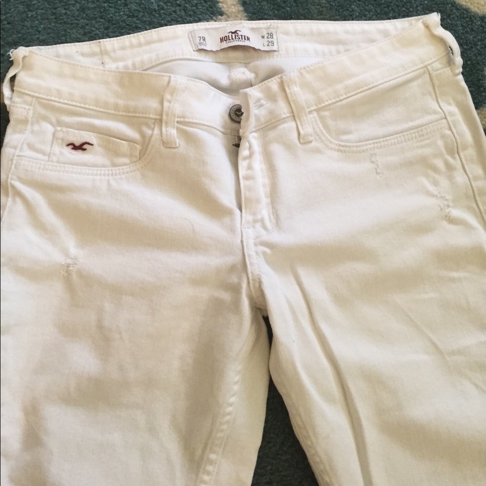 White skinny jeans