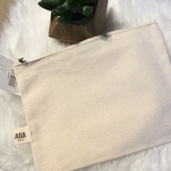 pineapple makeup bag - Picture 2 of 2