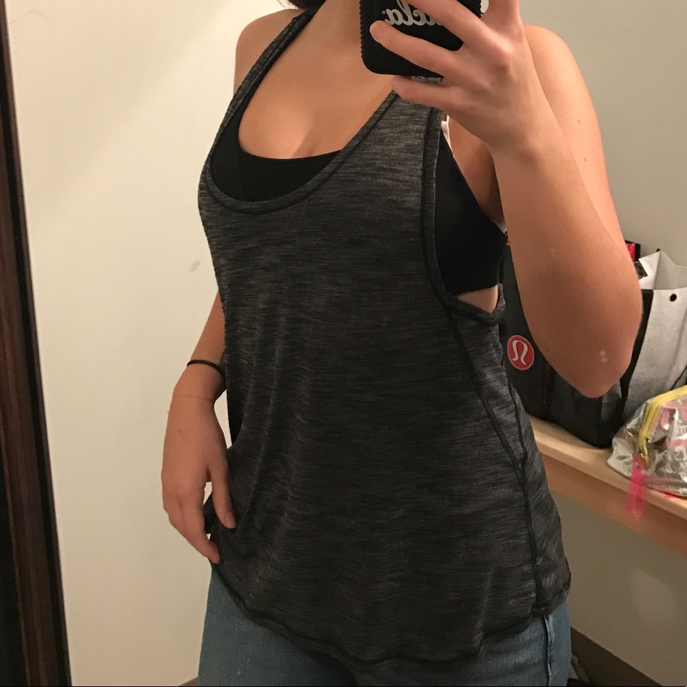 Lululemon tank with built in sports bra