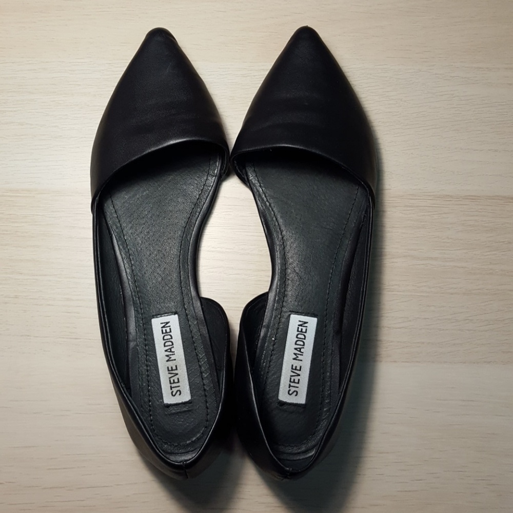 Steve Madden black d'orsay flats (great condition)
