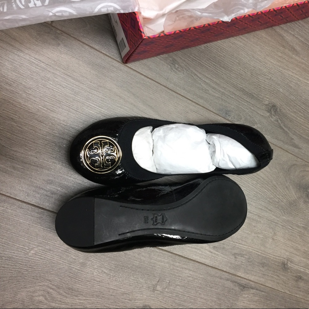 Brand new never wore Tory butch size 8