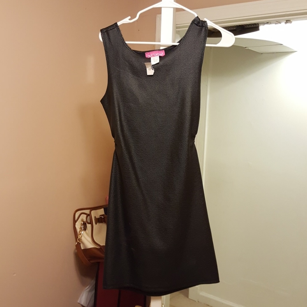 Black faux Mini dress 📦