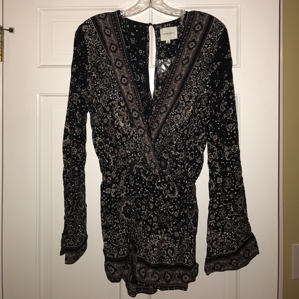 Printed long sleeve romper