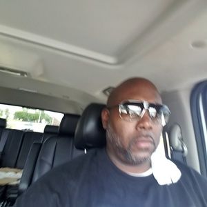 Meet your Posher, Ron