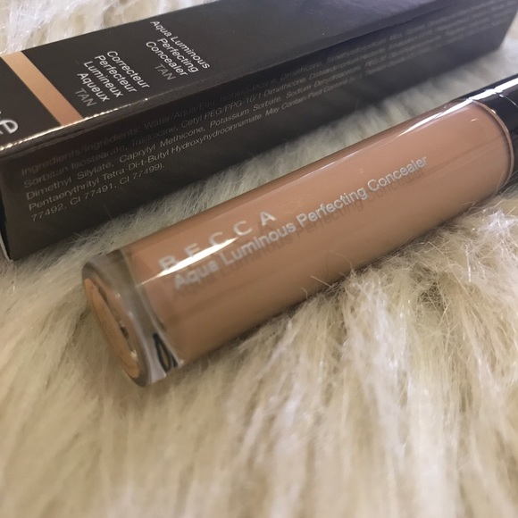NIB BECCA aqua luminous perfecting concealer 'tan' - Picture 2 of 3