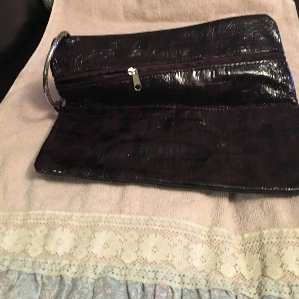 Wristlets - Picture 6 of 8