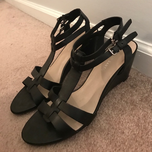 Franco Sarto Black Heels - Picture 2 of 4