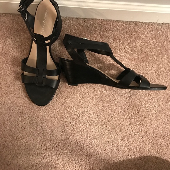 Franco Sarto Black Heels - Picture 4 of 4