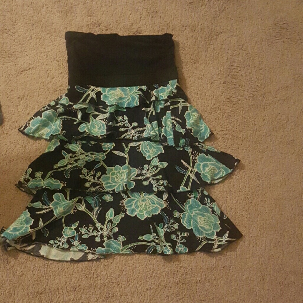 Super cute layered tube top!