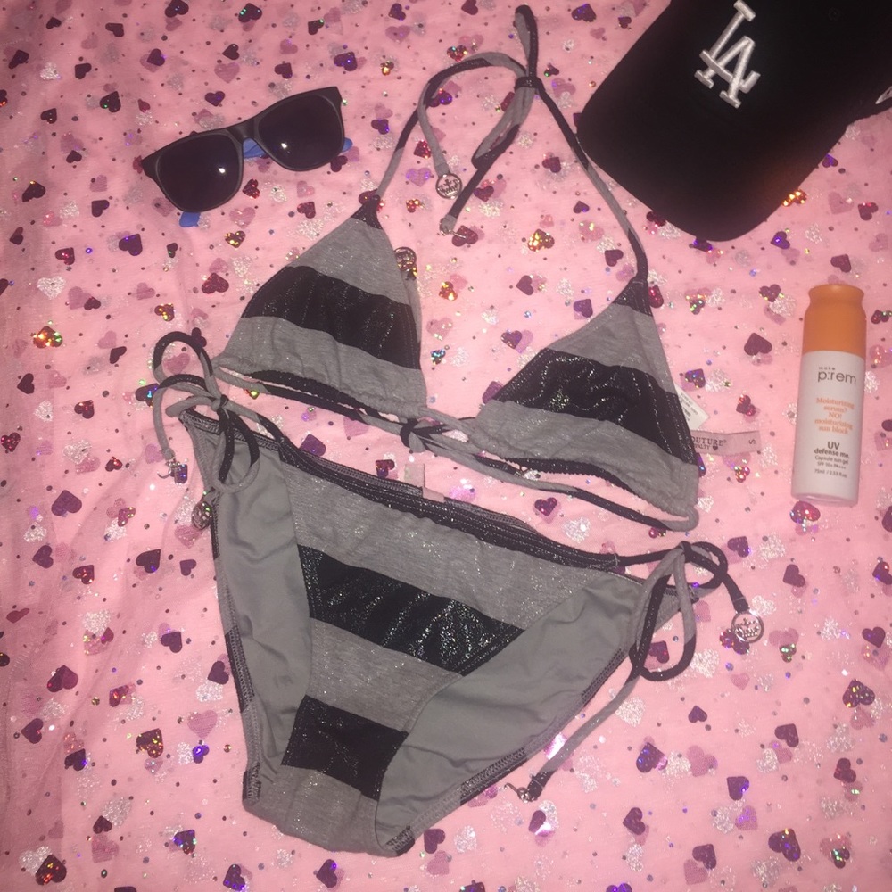 Juicy Couture Swim Black and Gray String Bikini S
