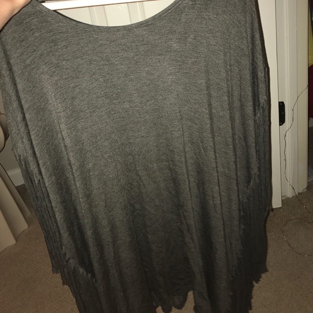 NEW grey fringe shirt shirt sleeve
