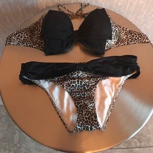 34 C Bikini top and X-Small bottoms