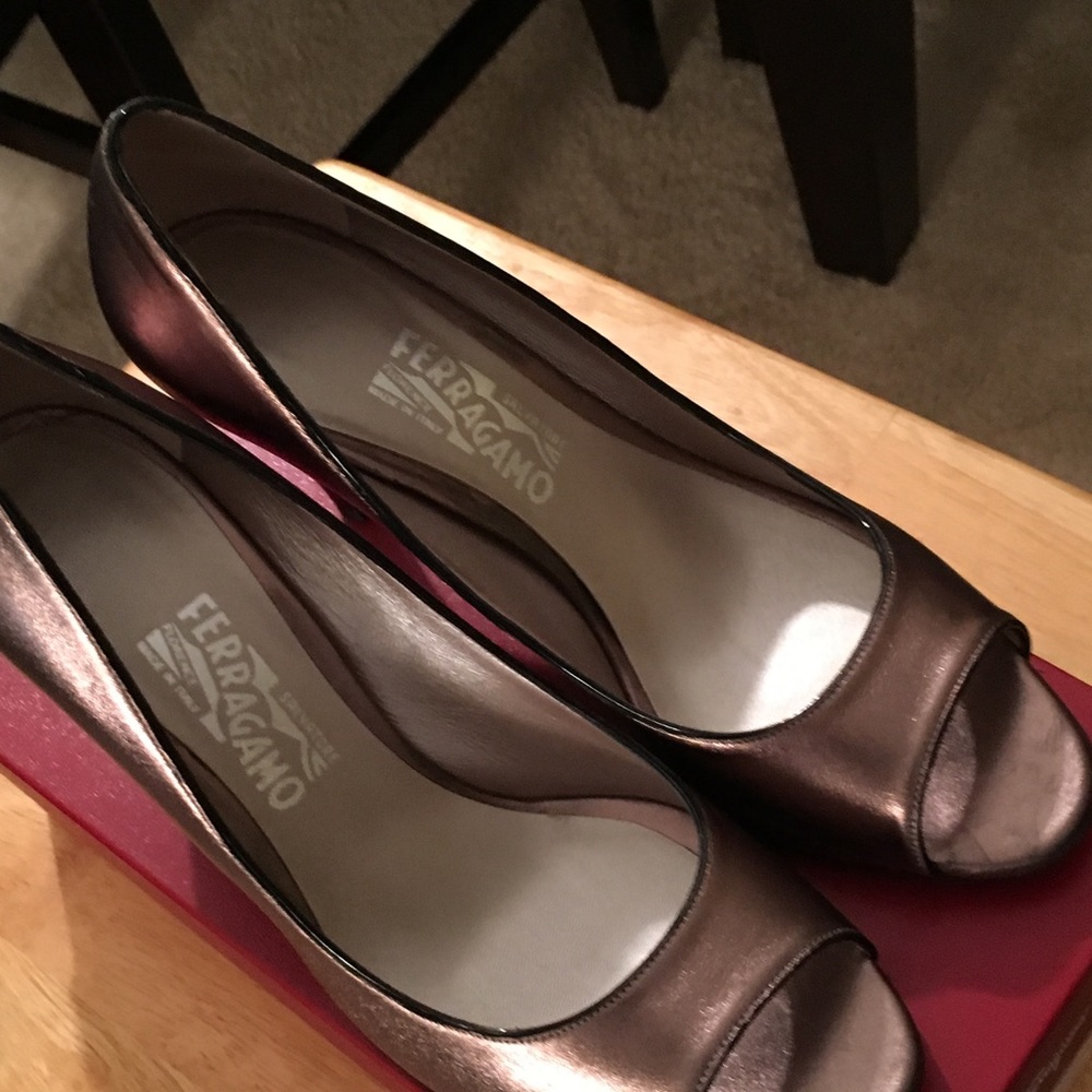 Salvatore Ferragamo Peep Toe Show