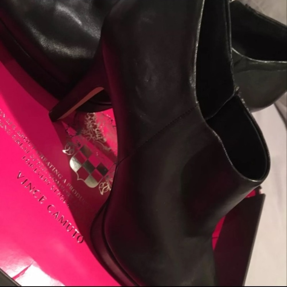 Vince Camuto Bootie