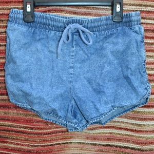 Drawstring denim shorts