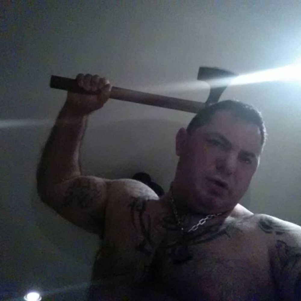 Meet your Posher, Carl