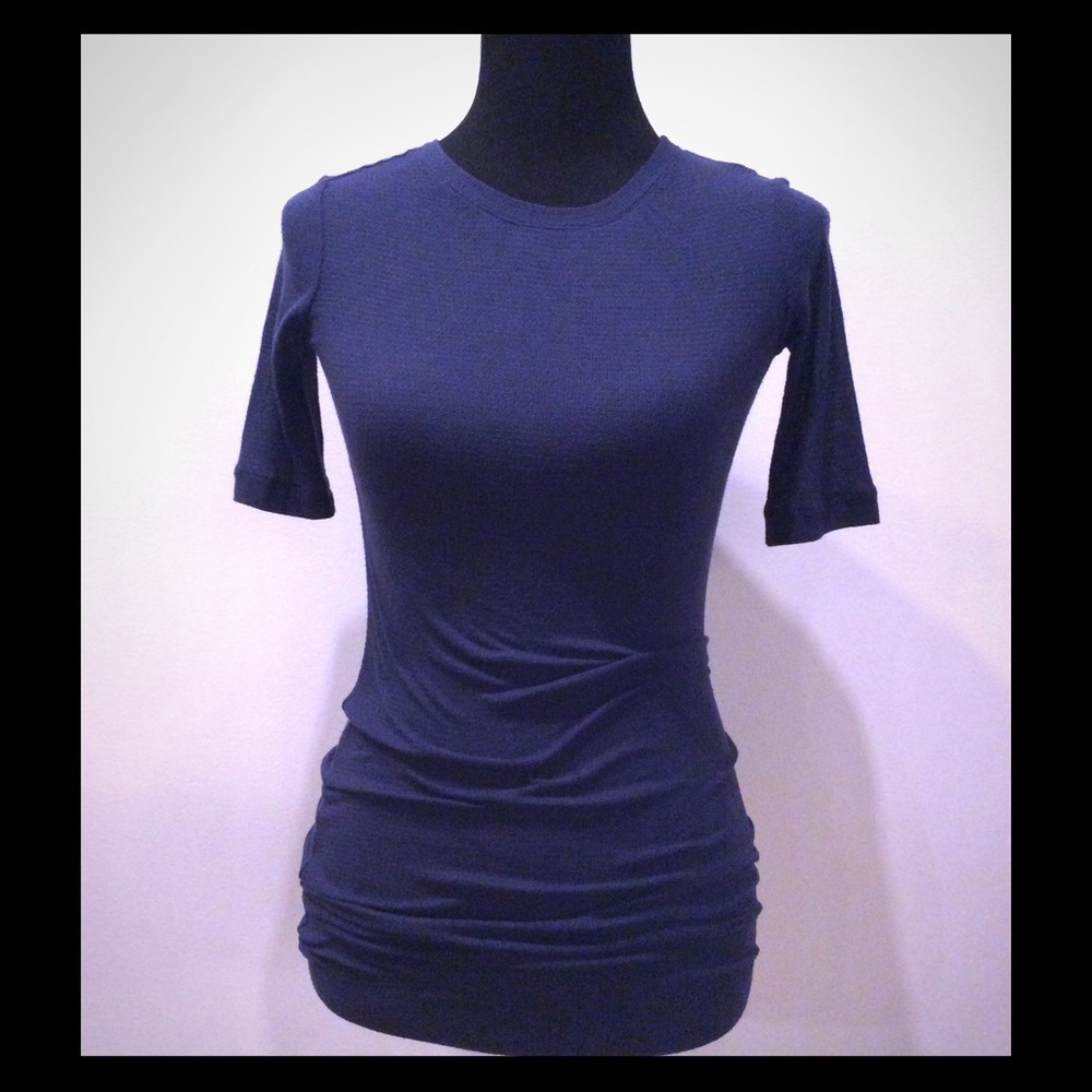 Pete Collection Navy Light Knit Top