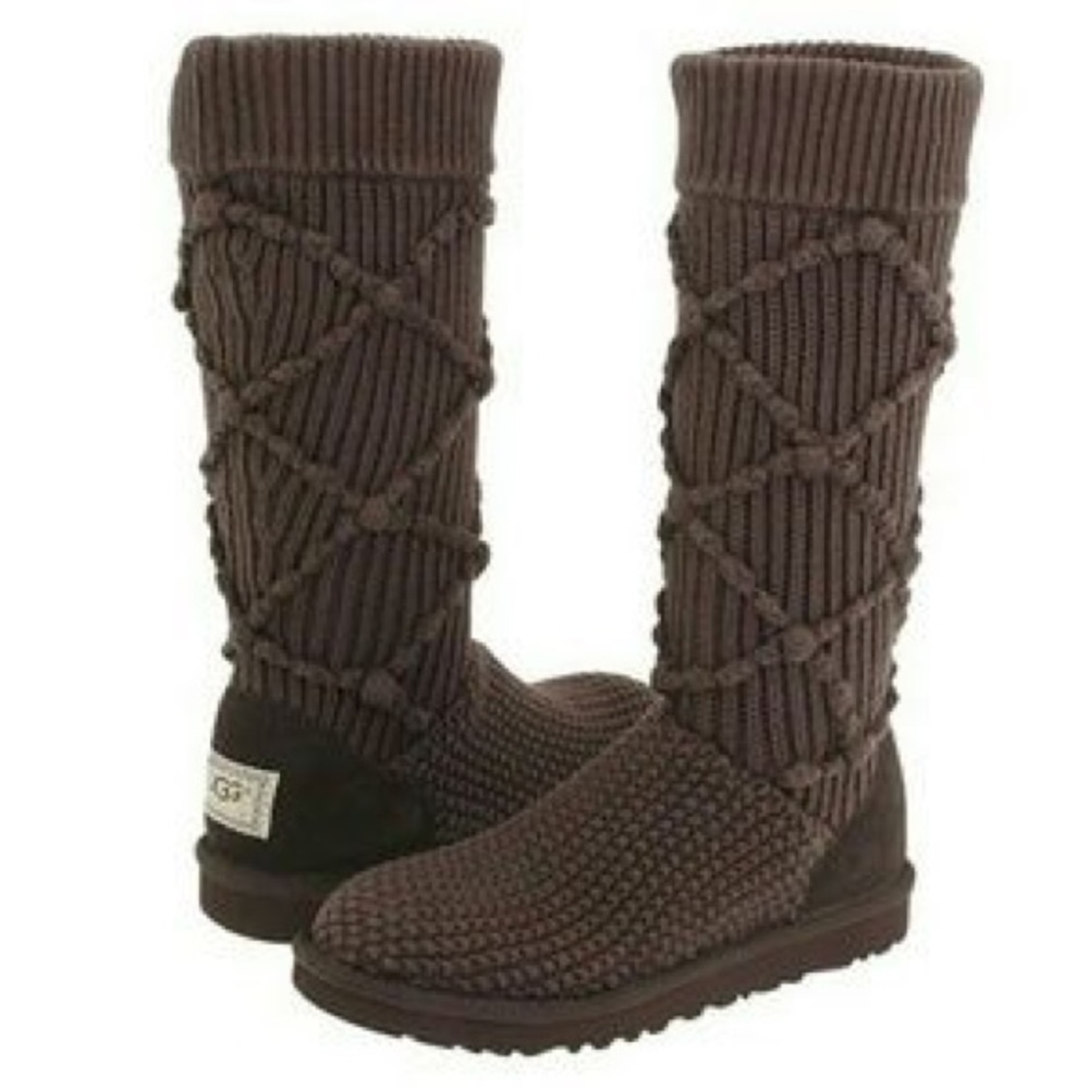 NEW! Brown Knit Uggs