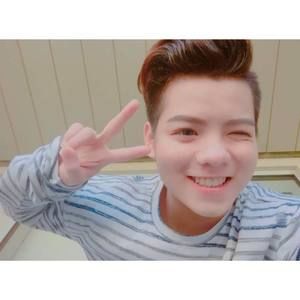 Meet your Posher, Allen