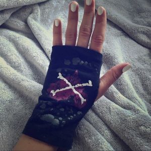 Black Fingerless Gloves