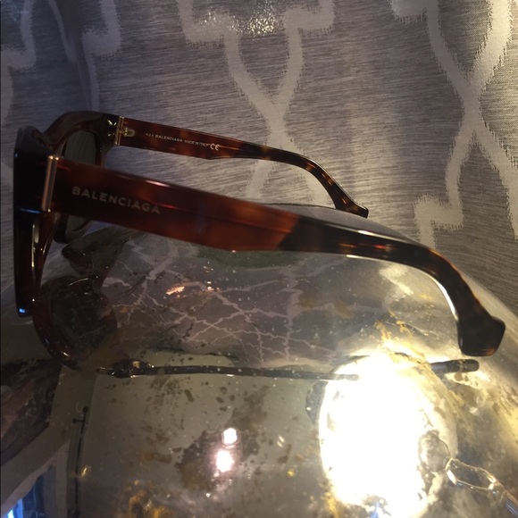 SOLD - Picture 2 of 8