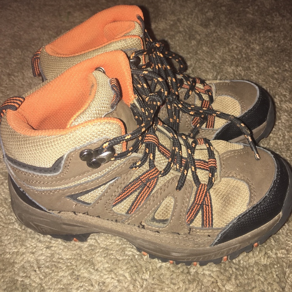 Cherokee Hiking Boots Size 13 Boys