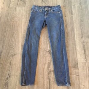 R&R size- 0Short , skinny/straight leg jeans