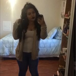 Meet your Posher, Deisi