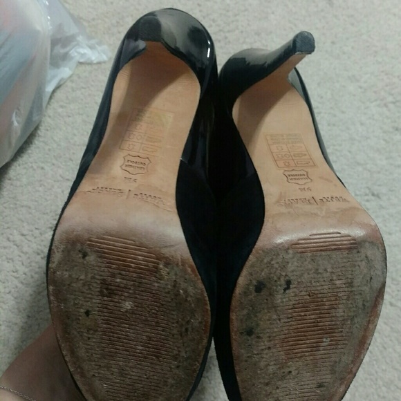 White House Black Market High Heels - Picture 3 of 4