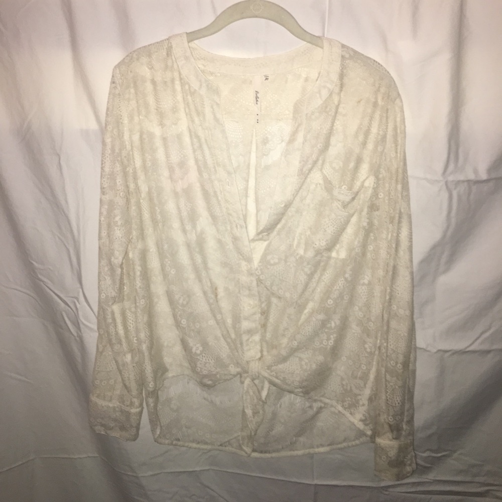 button down - Picture 2 of 3