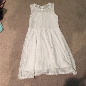 White lace dress