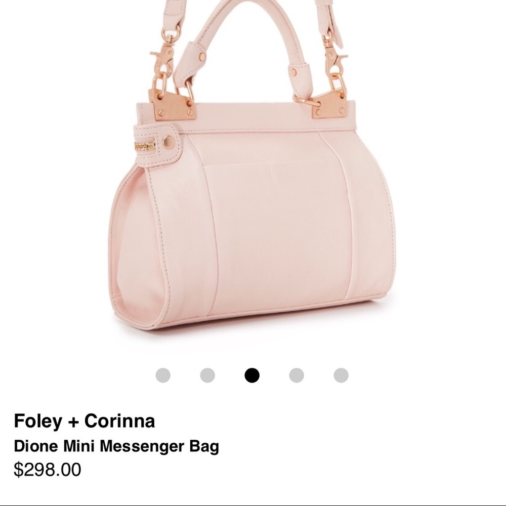 Purse - Picture 4 of 7