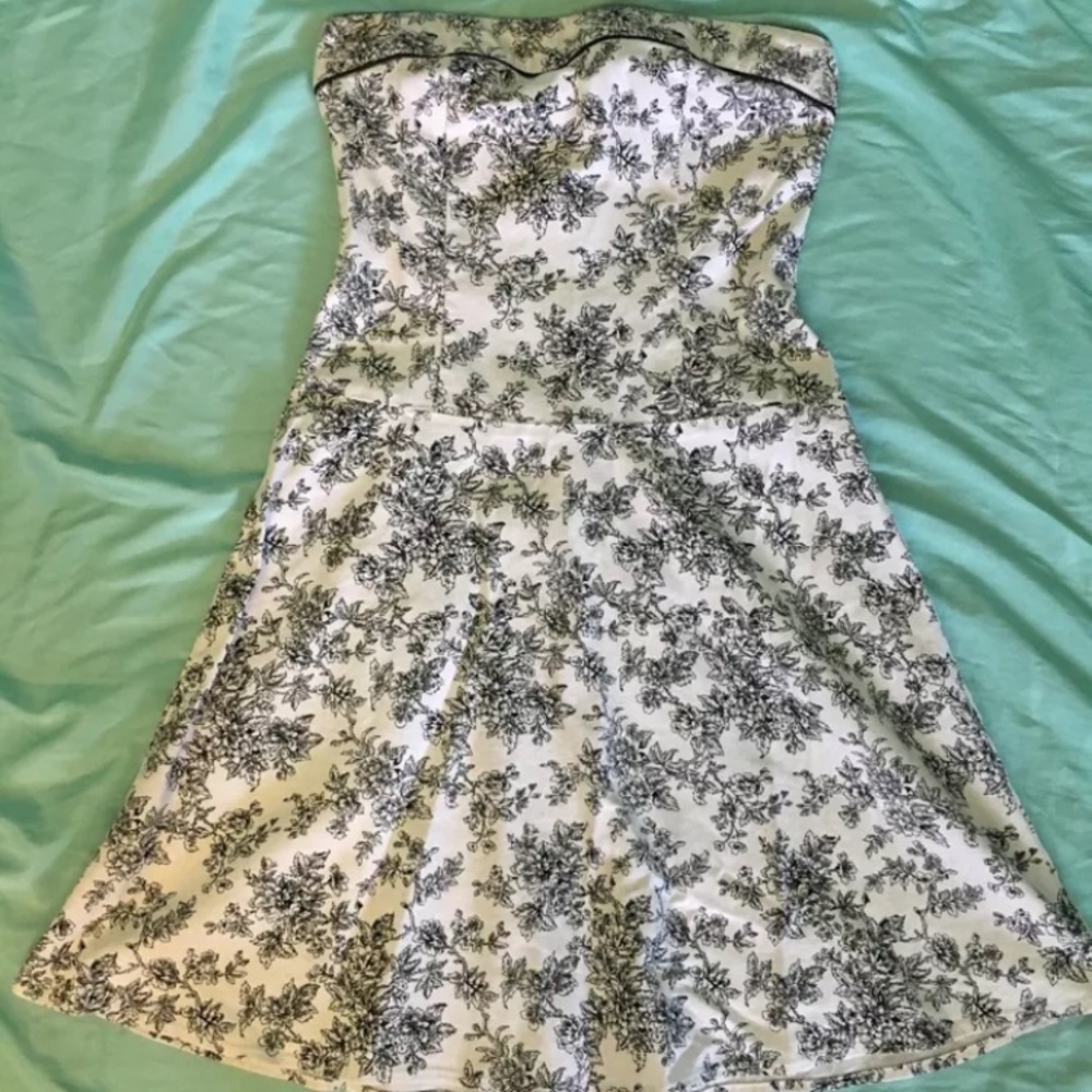 Teeze Me Black and White Casual Dress Size 3