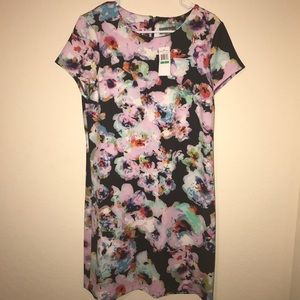 NWT NEIMAN MARCUS FLORAL SHIFT DRESS!!