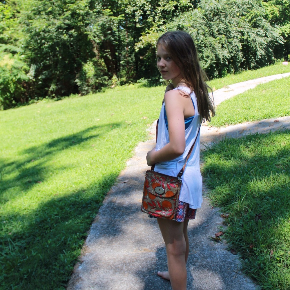 Fossil cross body