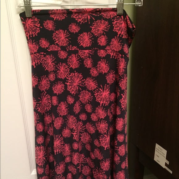 LulaRoe Azure skirt - Picture 1 of 1