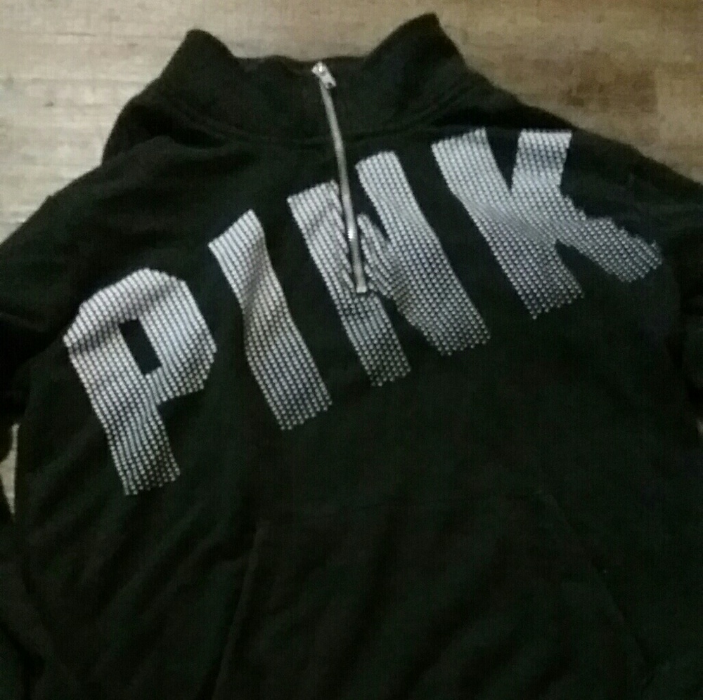 VS Pink