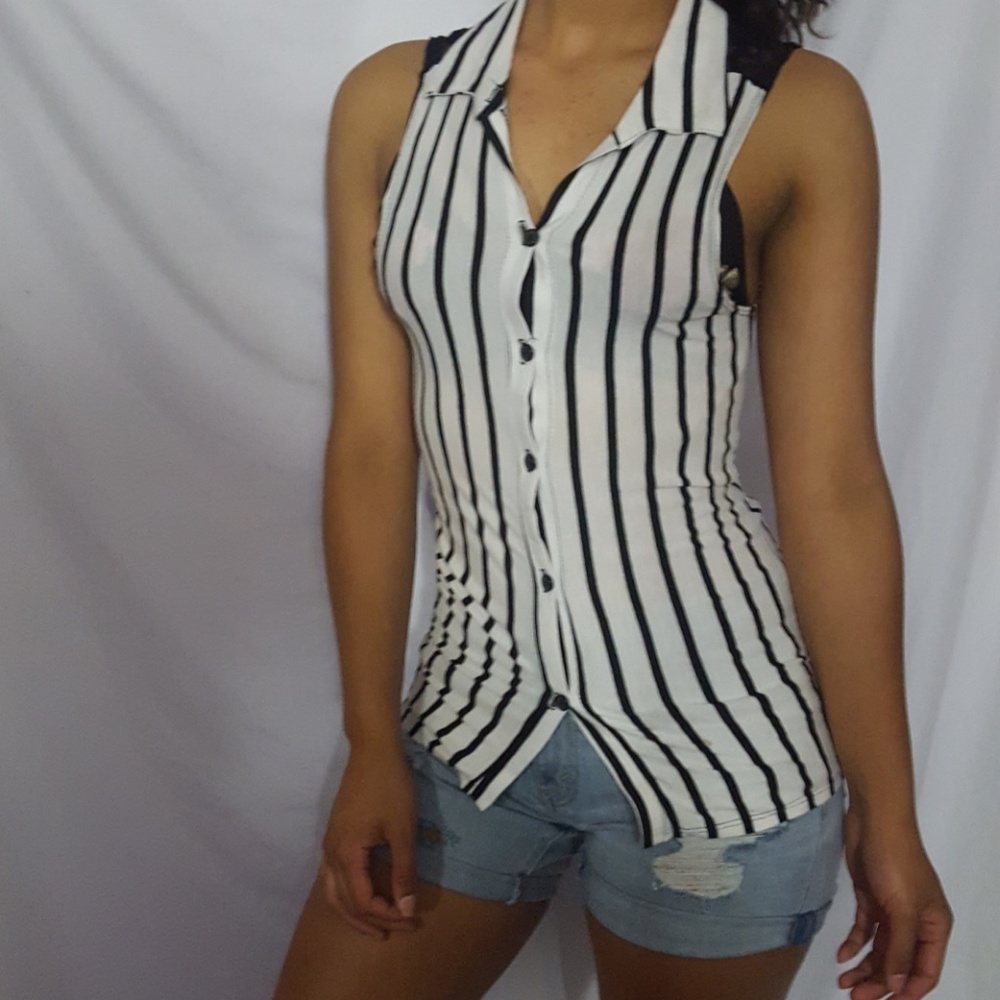 Black and white top