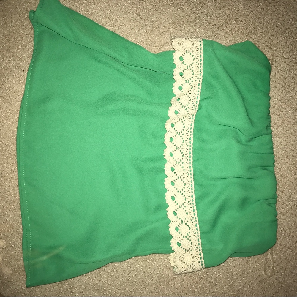 Emerald green strapless crop top!