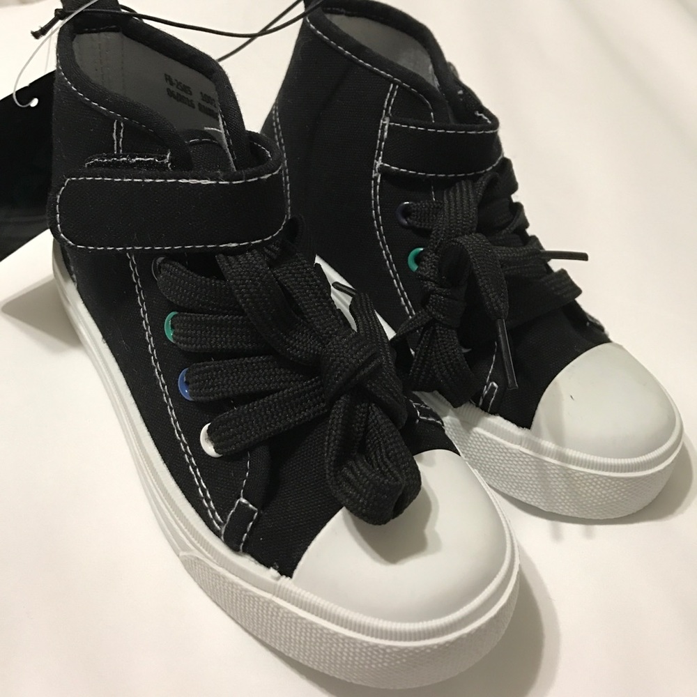 Cap High-Top Sneakers Black & White Child's 10-11