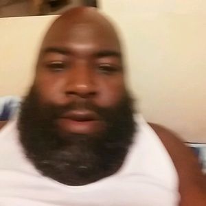 Meet your Posher, Lionel