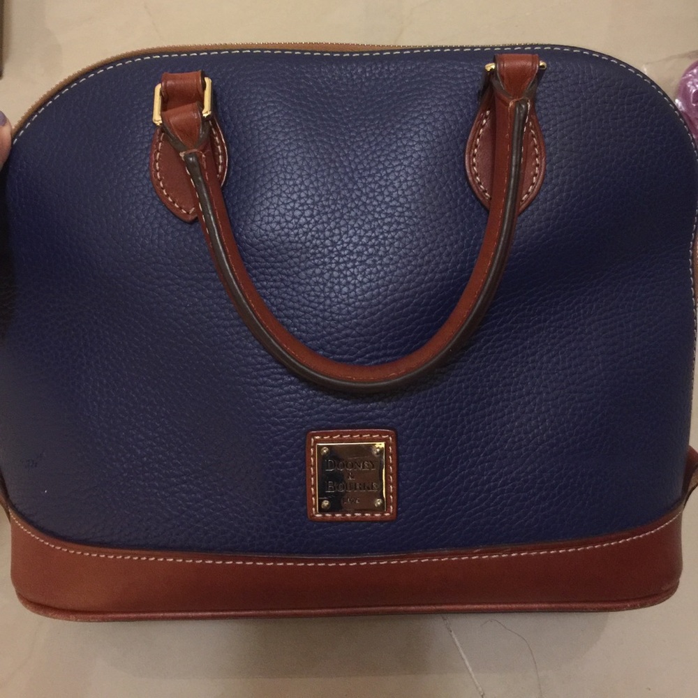 Dooney & Bourke navy bag