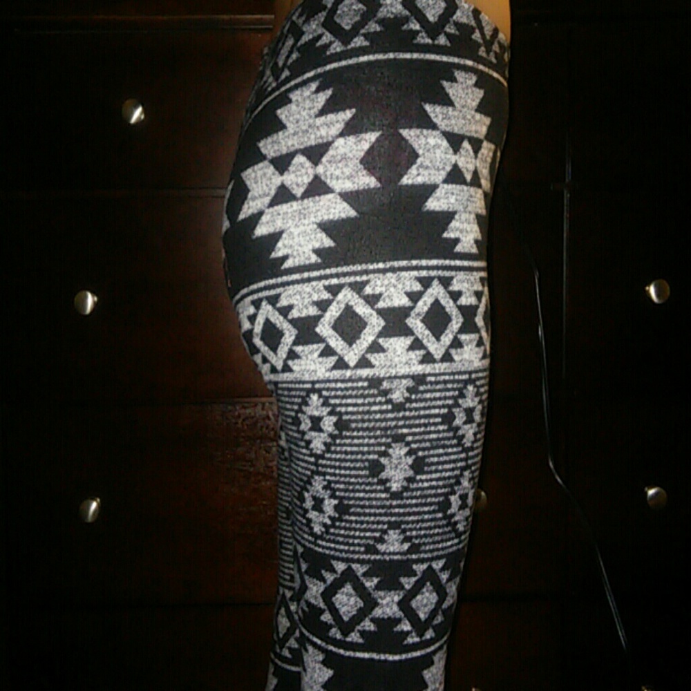 See You Monday leggings