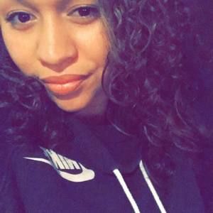 Meet your Posher, Jillian