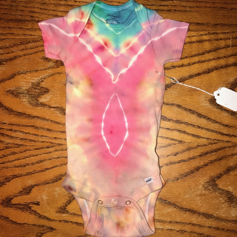 HANDMADE Tie Dye Baby Gerber Onesie
