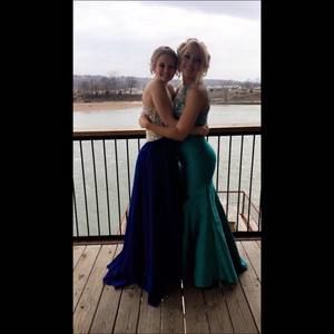 Meet your Posher, Haley