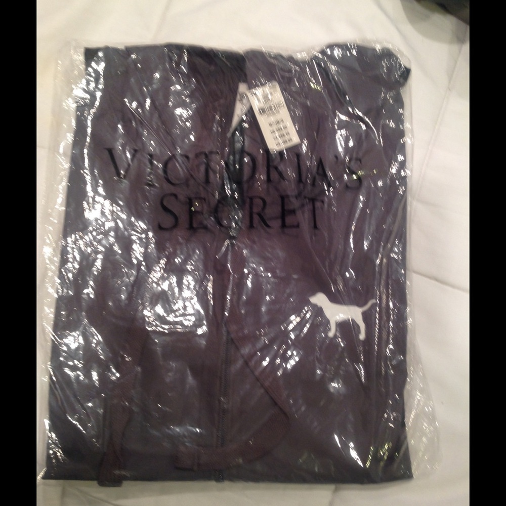 Victoria's Secret 3/4 zip rain pullover